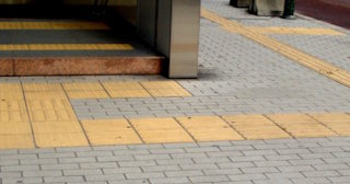 Тактильная плитка ПВХ в Донецке - купить от 766 руб. в ТротуарнаяПлитка