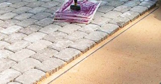 Укладка плитки на даче в Донецке: цена от 876 руб., доступно и качественно