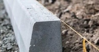 Установка бордюров для тротуарной плитки в Донецке - цена от 876 руб.