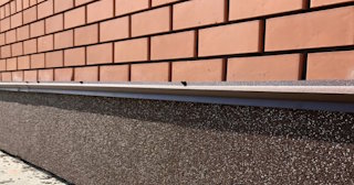 Облицовка цоколя керамогранитом в Донецке в октябре
