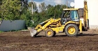 Выравнивание рельефа в Донецке в октябре